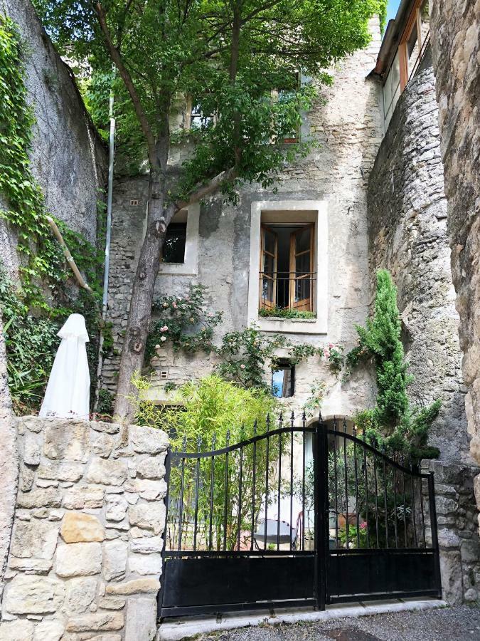 Villa Authentique Et Architecturale - Centre Ville 포르칼퀴에르 외부 사진